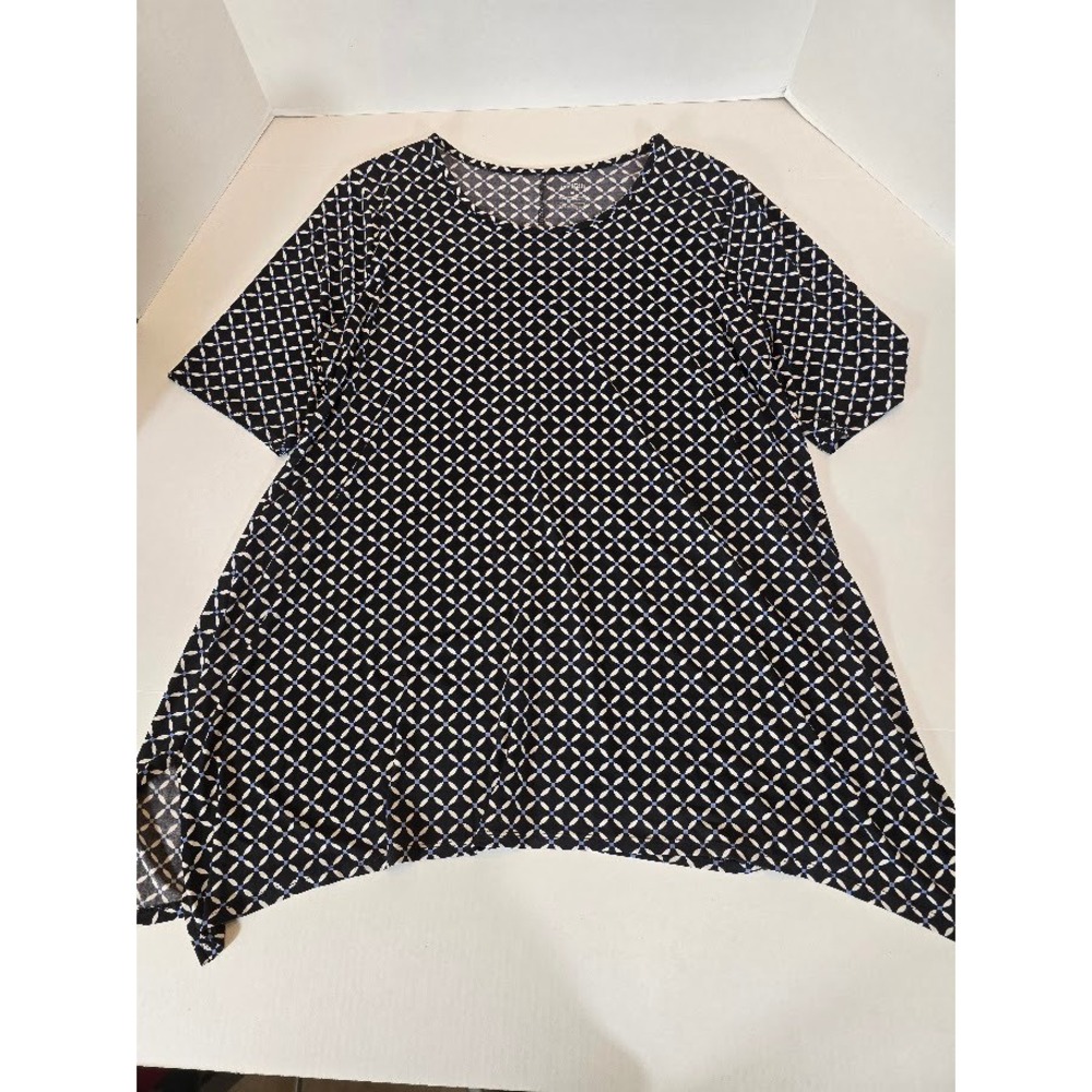 East 5th Women's XL Geometric Print Tunic Top Black‎ White Blue
